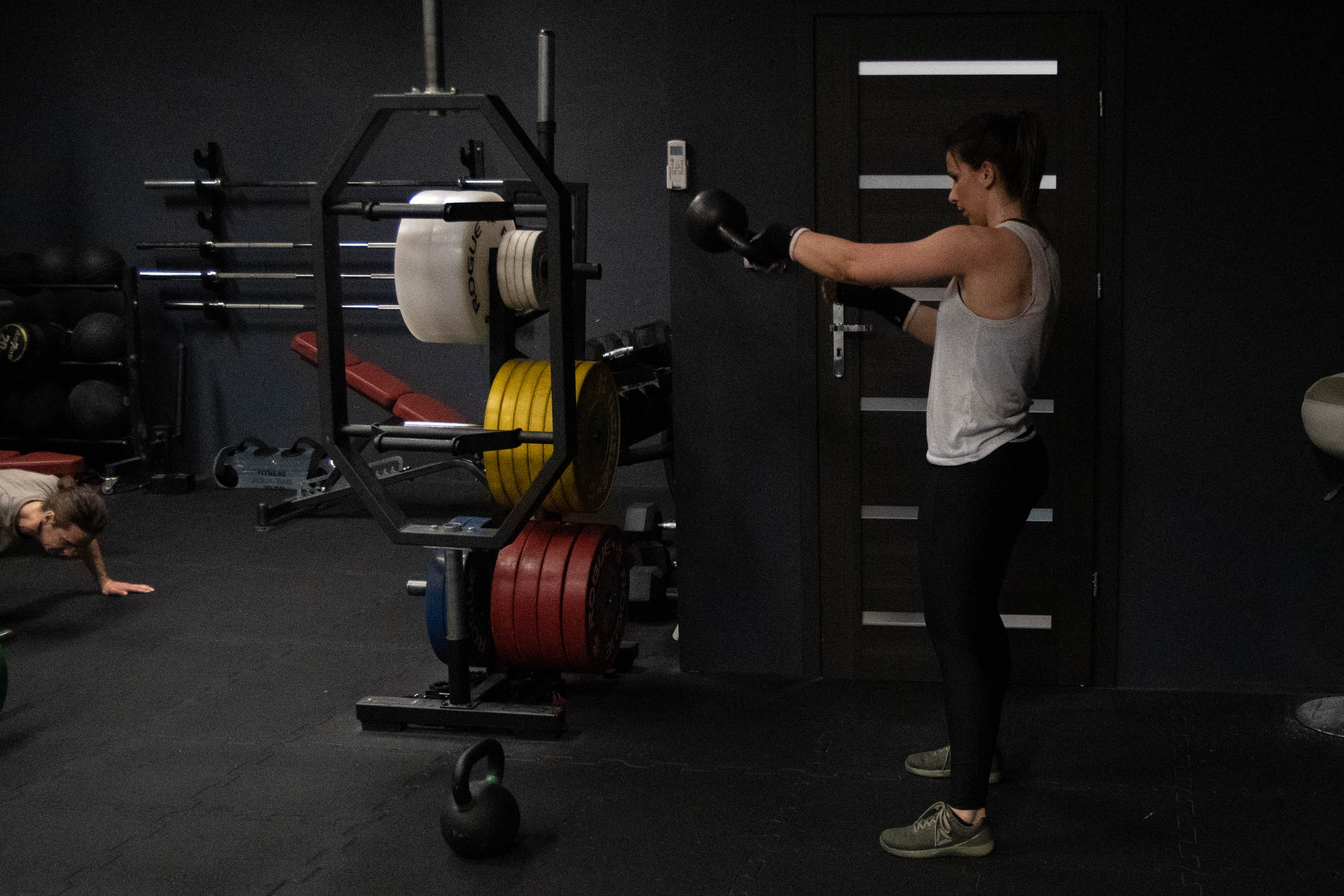 Kettlebell snatch — dynamika i moc